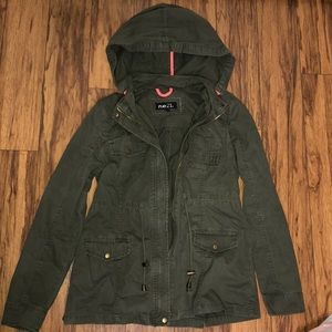 RUE 21 olive green anorak jacket